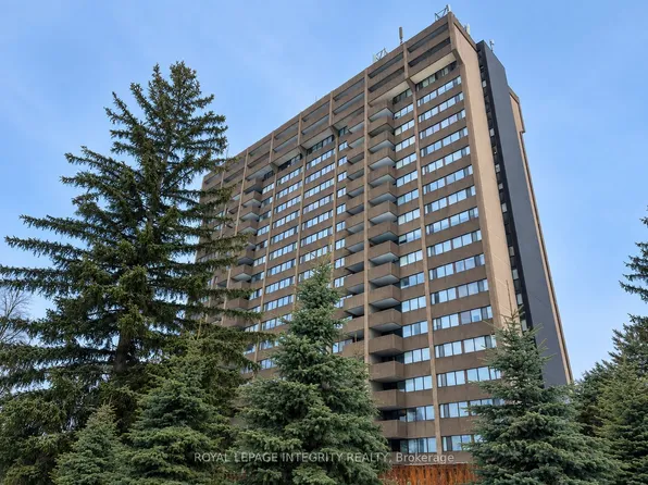 1285 Cahill Dr #1203, Ottawa, ON K1V 9A7