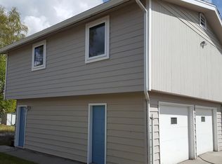 327 Antoinette Ave, Fairbanks, AK 99701