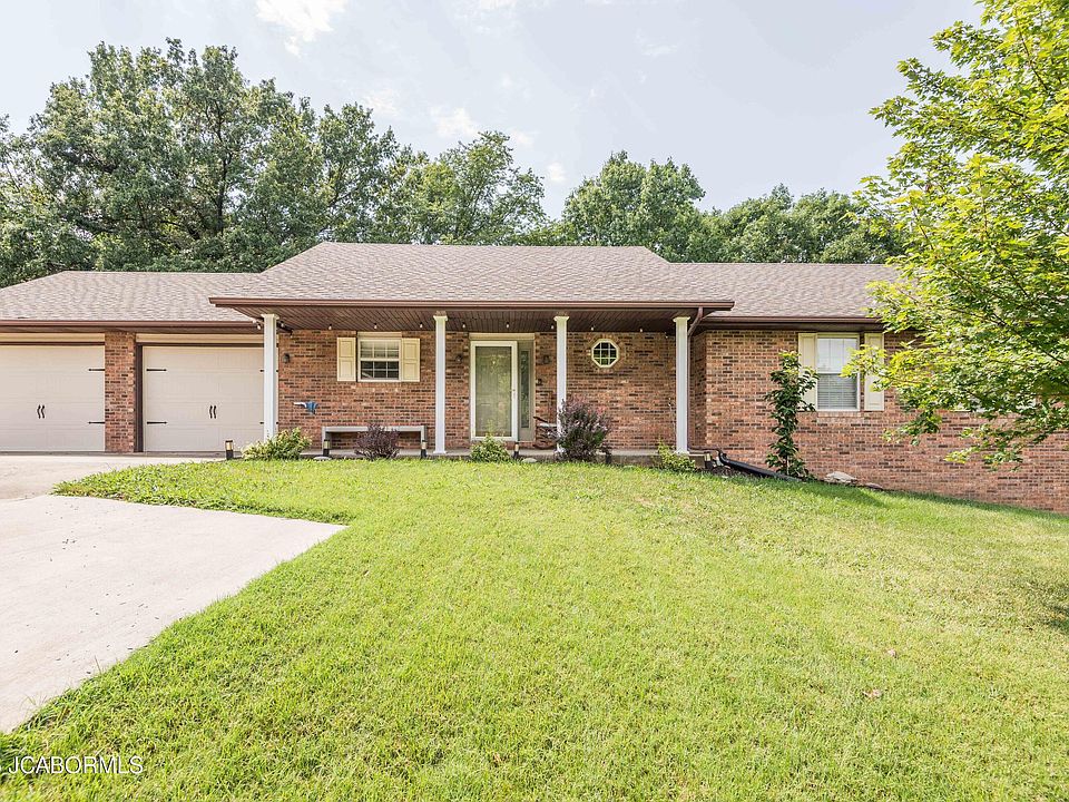 1st image of 222 Eastland Dr