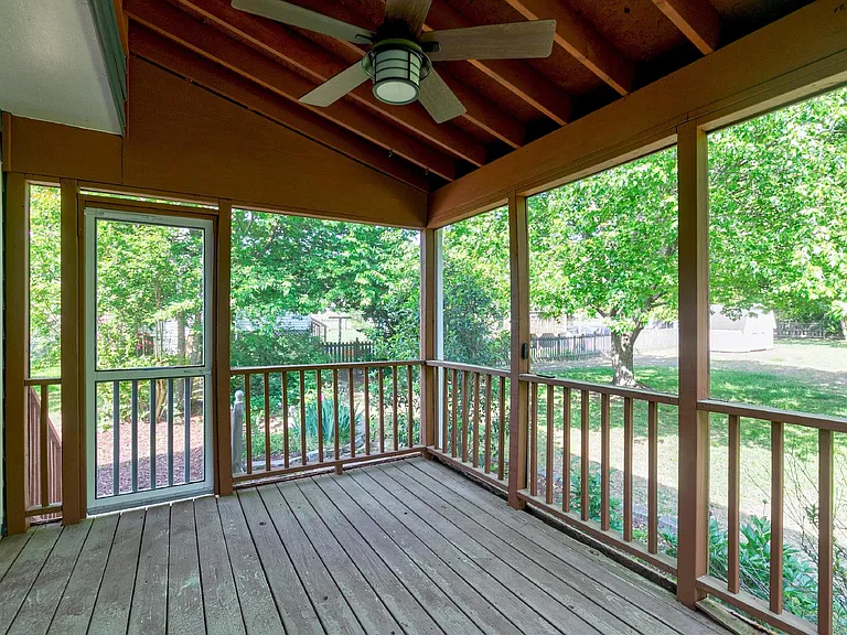 6209 Winter Spring Dr — Photo 26