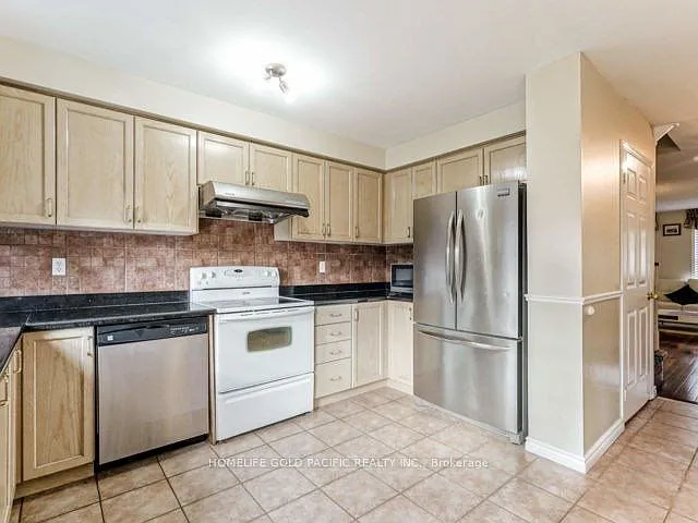 62 Baffin Ct — Photo 7