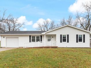 110 E Pearl St, Neola, IA 51559