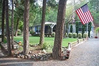 1011 Pleasant Valley Rd photo 1