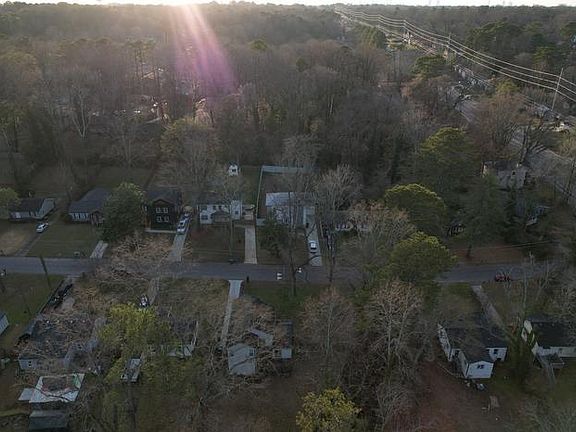 5th image of 1847 Meadow Ln