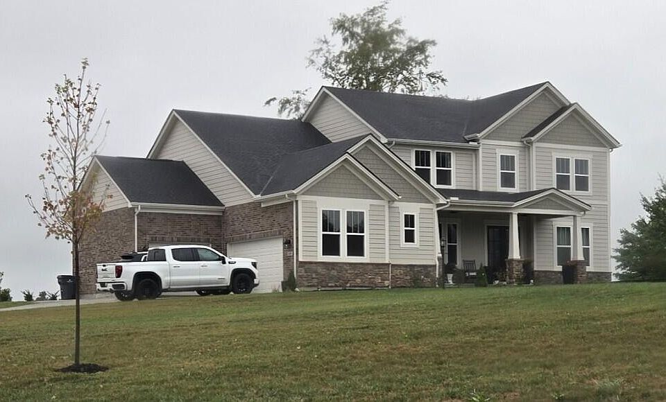 1st image of 10405 Enclave Dr