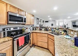 38 Q St NE #B — Photo 5