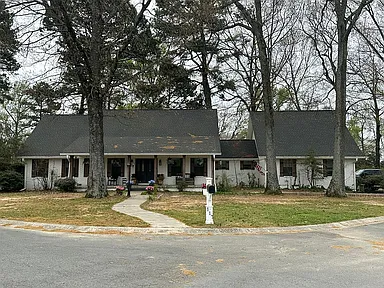 117 Cedar Fence Dr — exterior photo
