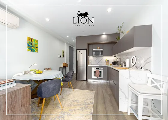 Rented by The Lion Real Estate | media 2