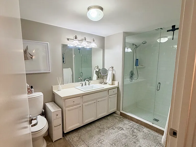 940 Monroe Ave NW #418 — Photo 7