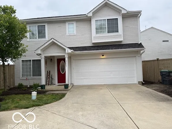 2637 Grand Fir Dr, Greenwood, IN 46143