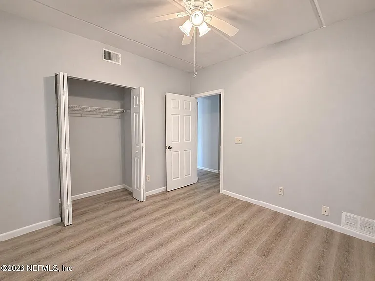 13 Navarra Ct — Photo 10