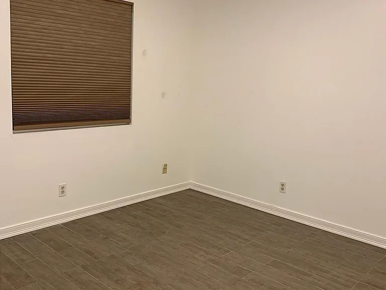 621 N Benton Way #5 — Photo 19