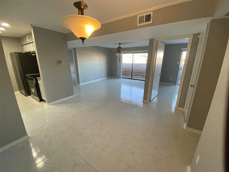 8431 Hearth Dr #23 — Photo 5
