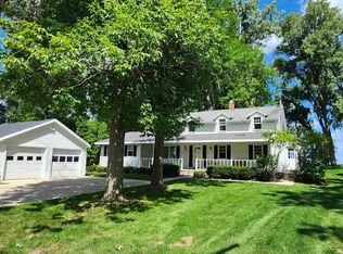 2135 Lakeside Pl, Green Bay, WI 54302