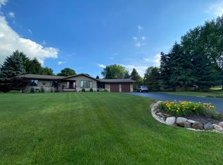639 Highfield Rd, Belvidere, IL 61008