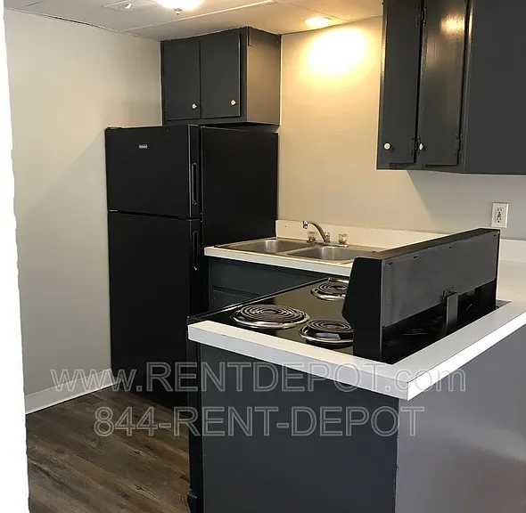 1330 SE 2nd St #112 — Photo 3