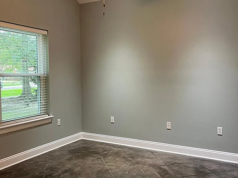 71187 Sanders St — Photo 13