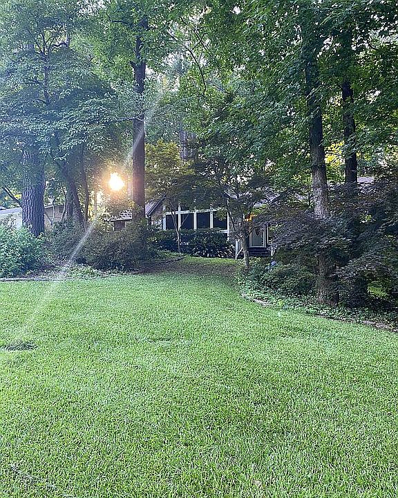 2nd image of 4587 Town Crier Rd