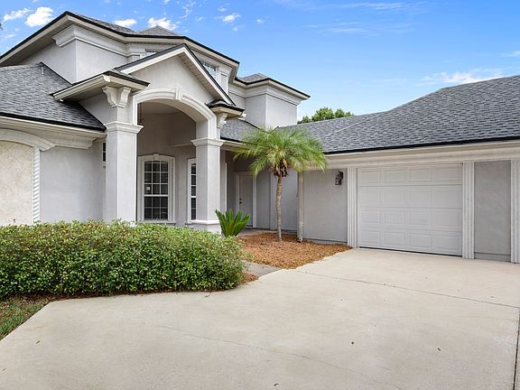 5th image of 13749 Harbor Creek Pl