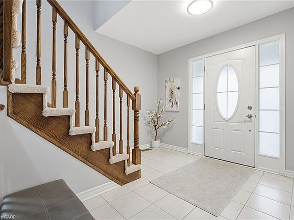 3rd image of 125 Watermill St