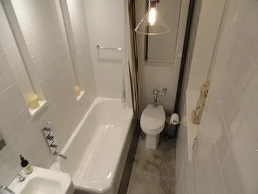 Sold by Bank Neary | media 21