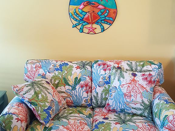 Loveseat & Queen Sleeper