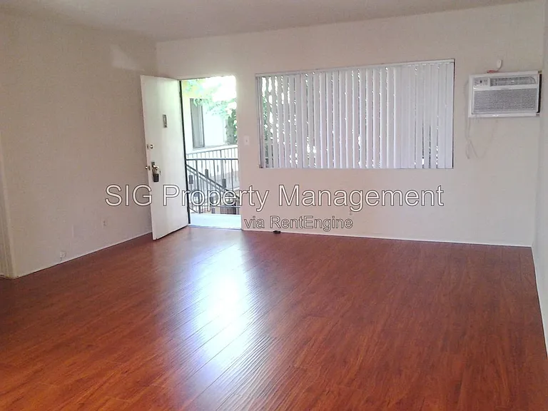 501 S 7th St — Photo 25