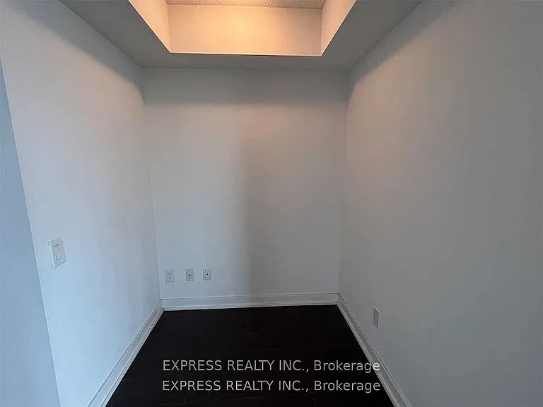 72 Esther Shiner Blvd #1907 — Photo 10