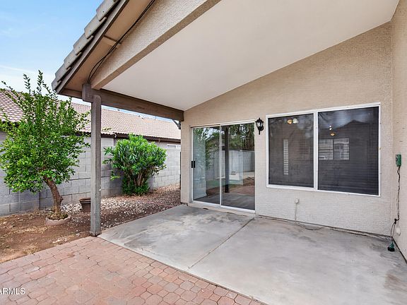 4th image of 3963 E TREMAINE Avenue