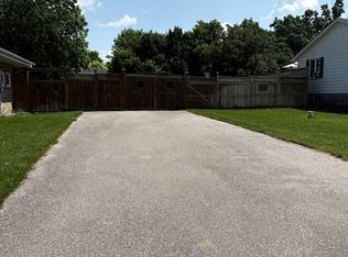 10 Stoddart St, Essa, ON L0L 2N0