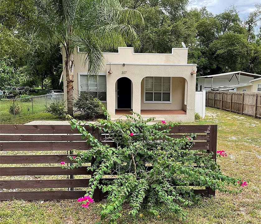 1st image of 307 S DIXIE AVENUE