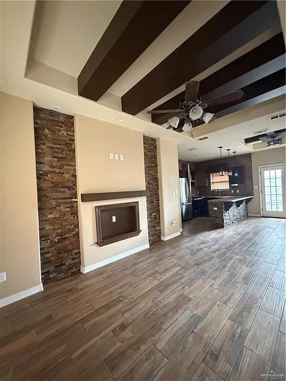 2 bed, 2.0 bath, 1100 sqft, $1,100 — Photo 3