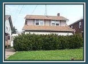 2nd image of 308 E Ravenwood Ave