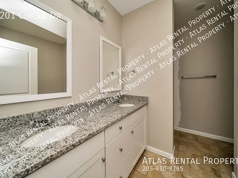 3201 Circle Dr — Photo 20