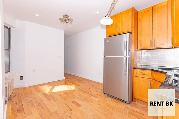 Rented by RENTBK LLC | media 3