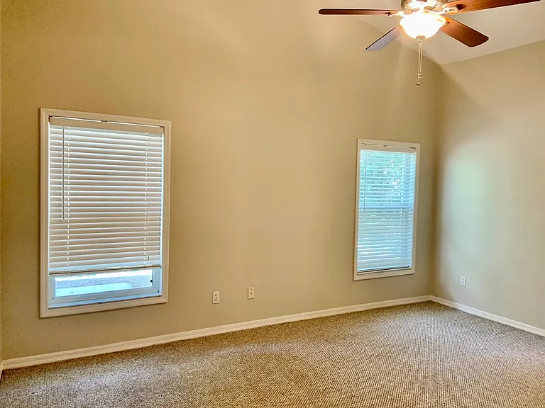 544 Tall Oaks Ter — Photo 24
