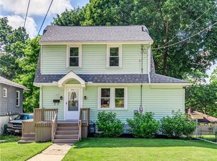 1325 Meriline St, Cuyahoga Falls, OH 44221