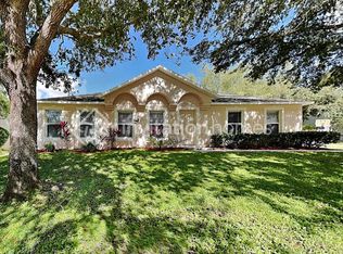 2304 Kingscrest Cir, Apopka, FL 32712