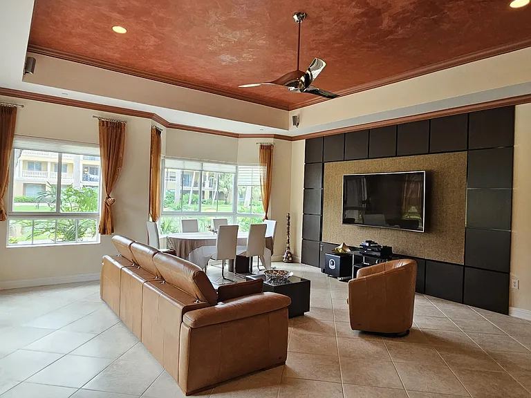 16117 Emerald Estates Dr — Photo 9