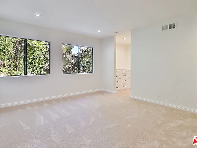 1030 Brooklawn Dr — Photo 25