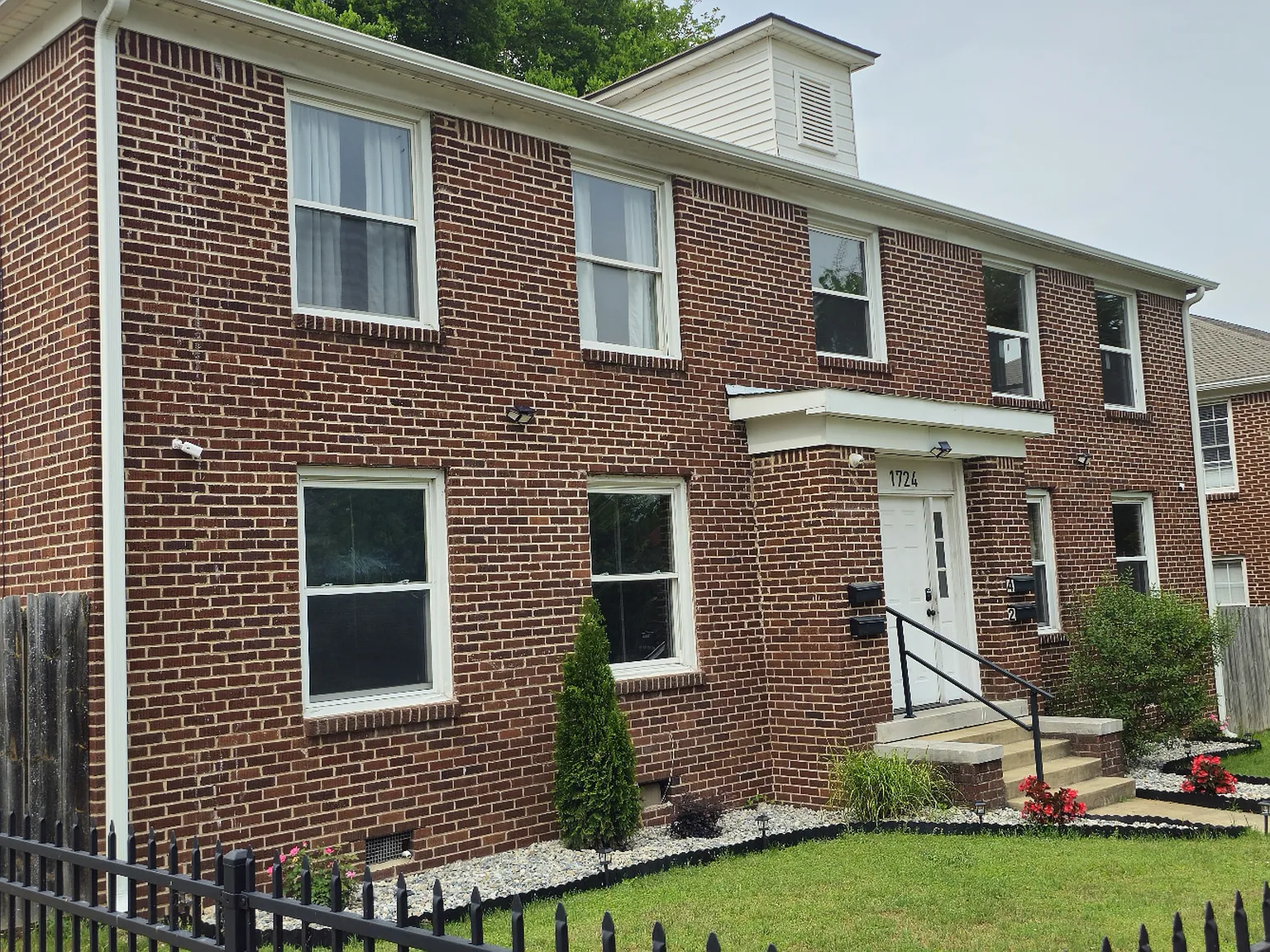 2 bed, 843 sqft, $1,150 — Photo 4