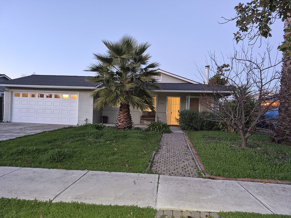 1st image of 1083 Lana St