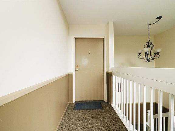 5th image of 2231 S Huron Pkwy APT 4