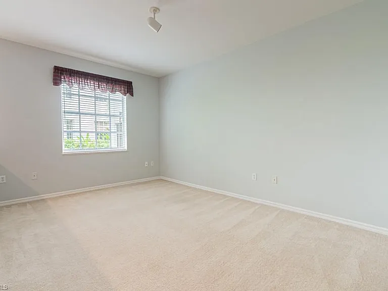 2215 Hawksridge Dr #802 — Photo 7