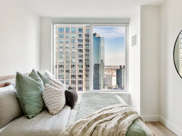 23-15 44th Road image 6 of 20