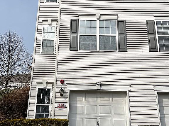2nd image of 596 Hartford Dr