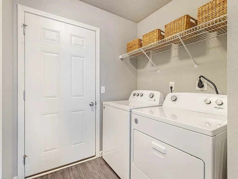 1847 Bluff Ridge Ct — Photo 12