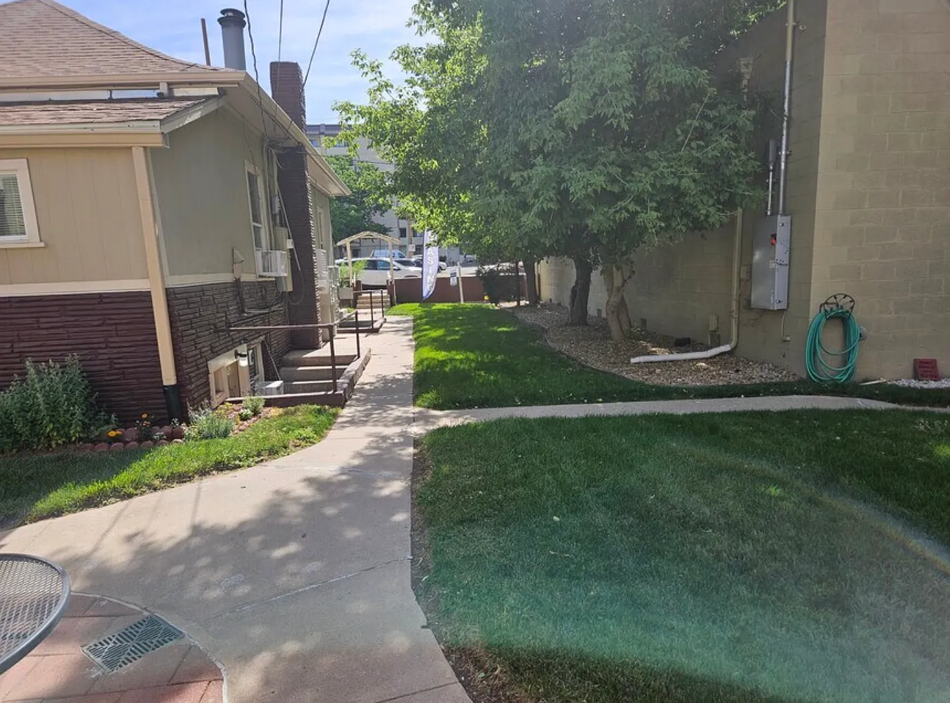 3403 S Lincoln St — Photo 4