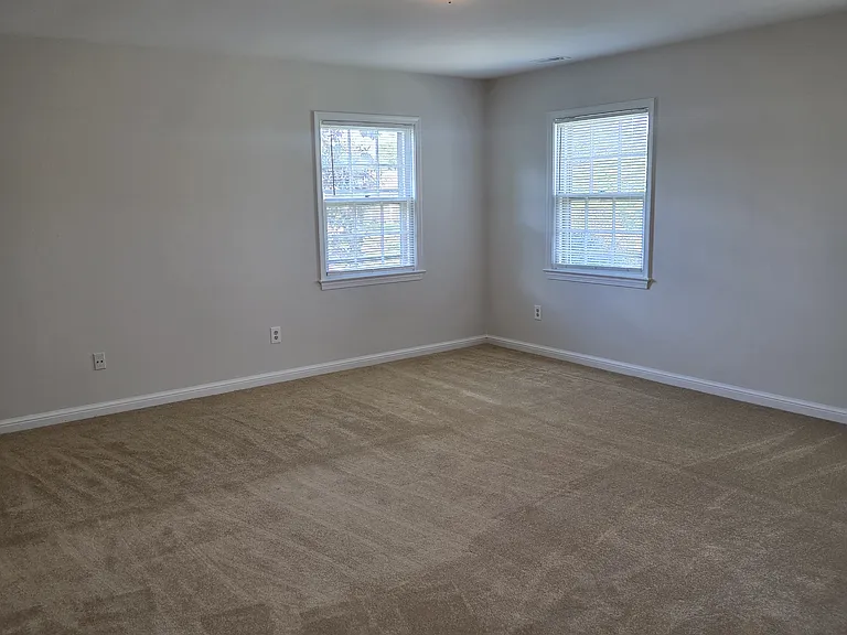 1209 Perry William Dr — Photo 9