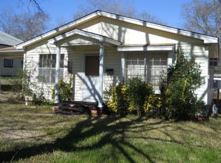 507 E Angelina St, Palestine, TX 75801